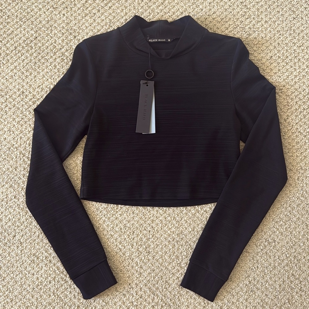 Brand new never worn Black Halo long sleeve crop top color black size medium